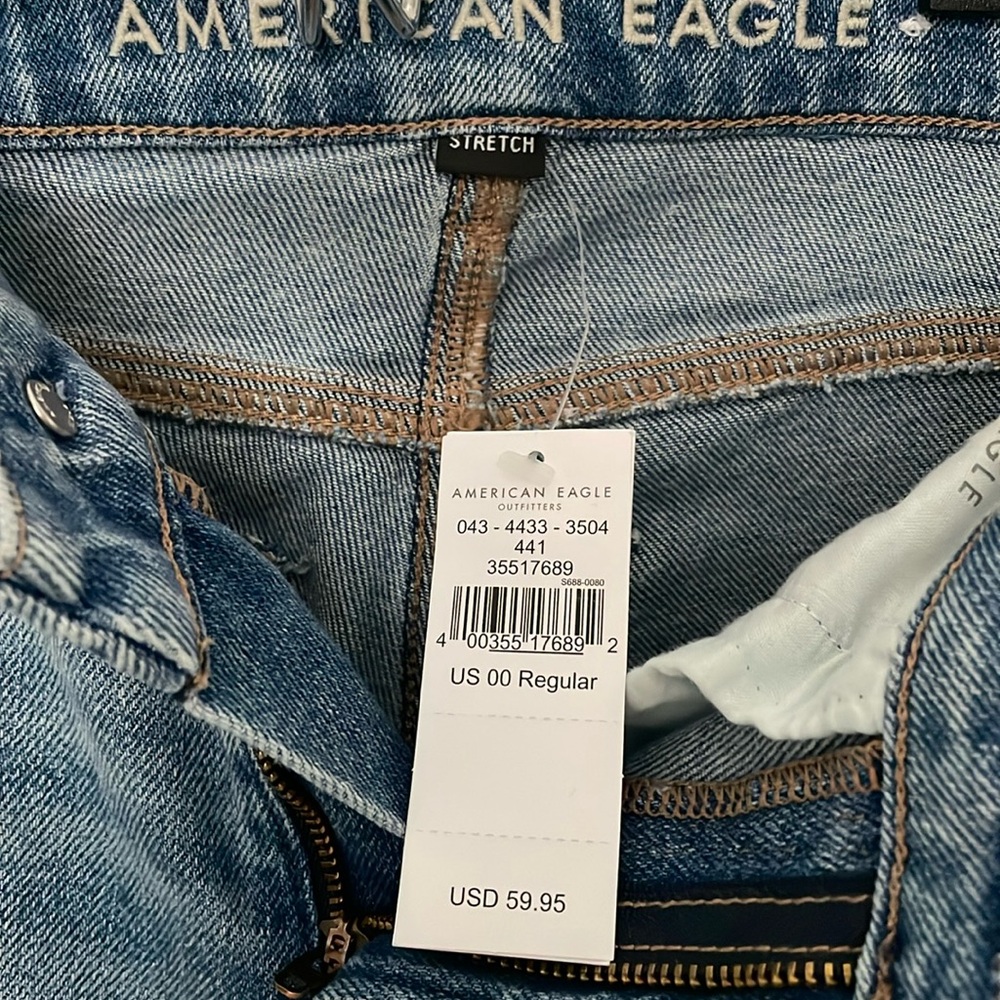 American Eagle Curvy Mom Jeans Size 00 - Picture 2 of 6